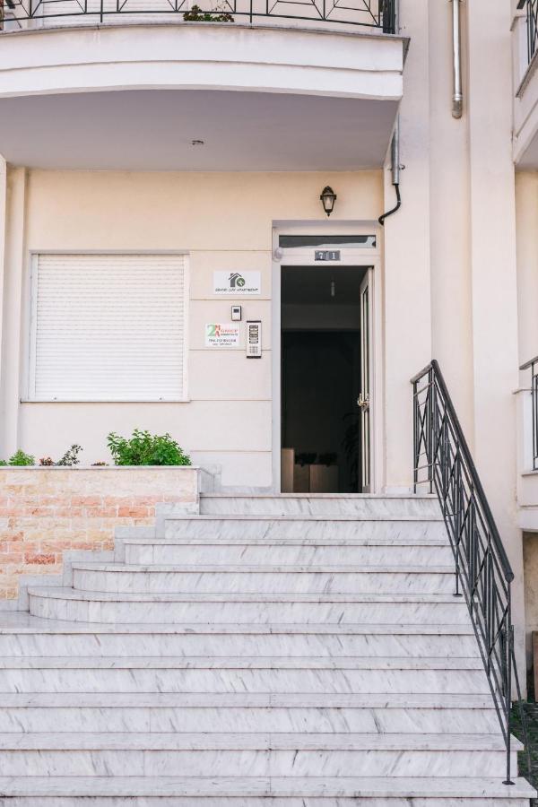Grand Lux Apartment Serres Exterior photo